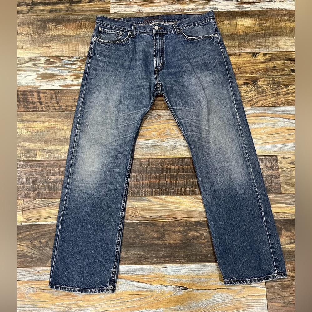 Levi’s 514 Slim Straight Jeans